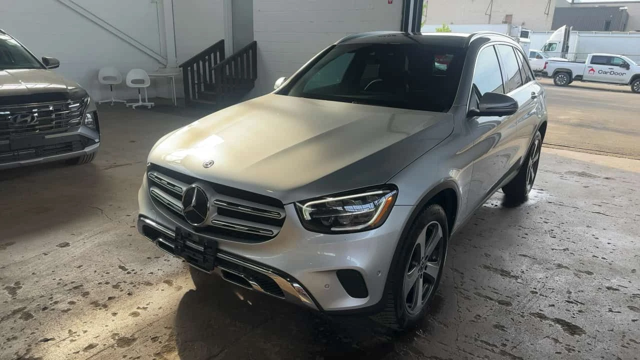 Mercedes-Benz GLC 300 4MATIC/360/ПАНОРАМА/ПОДГРЕВИ