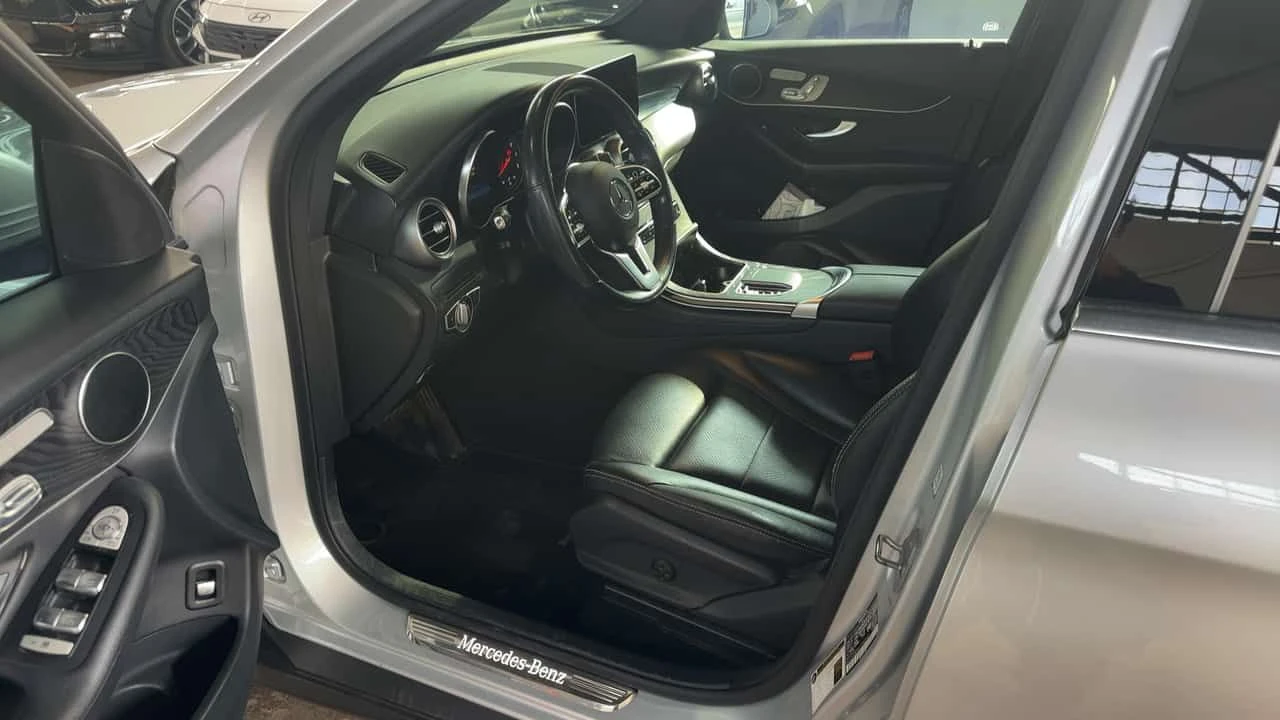Mercedes-Benz GLC 300 4MATIC/360/ПАНОРАМА/ПОДГРЕВИ, снимка 9 - Автомобили и джипове - 54655805