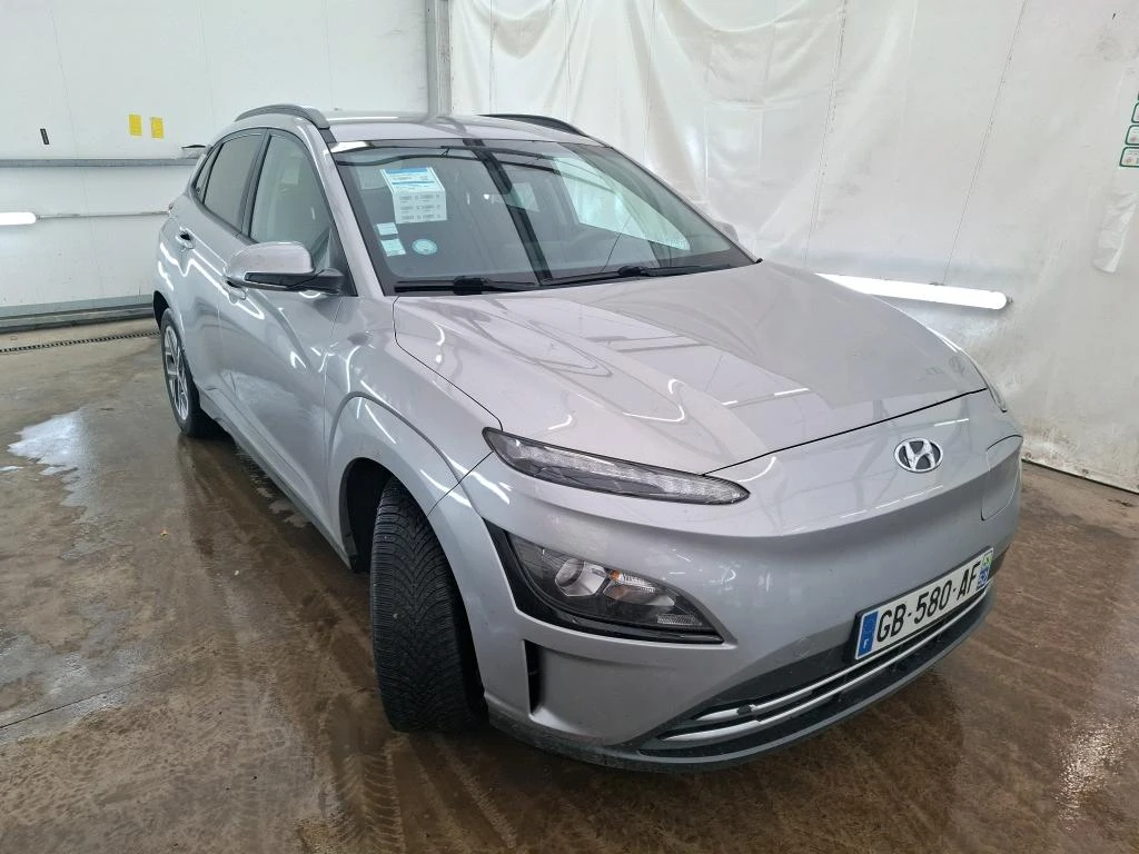Hyundai Kona 64 kWh Business, снимка 2 - Автомобили и джипове - 54940256