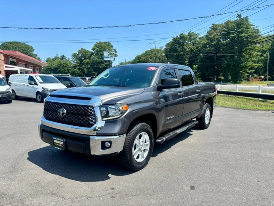 Toyota Tundra SR5