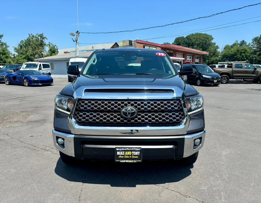 Toyota Tundra SR5, снимка 2 - Автомобили и джипове - 55172627