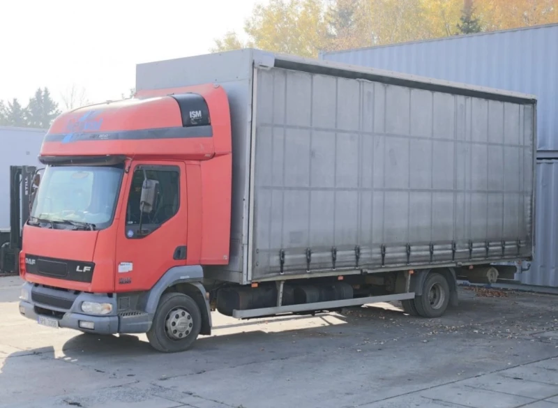 Daf Lf 45.220 Спална Кабина, снимка 2 - Камиони - 53004042