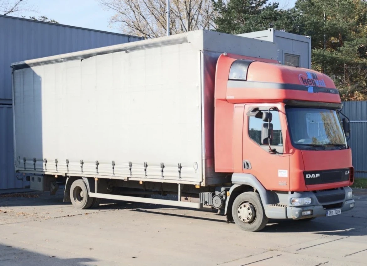 Daf Lf 45.220 Спална Кабина, снимка 1