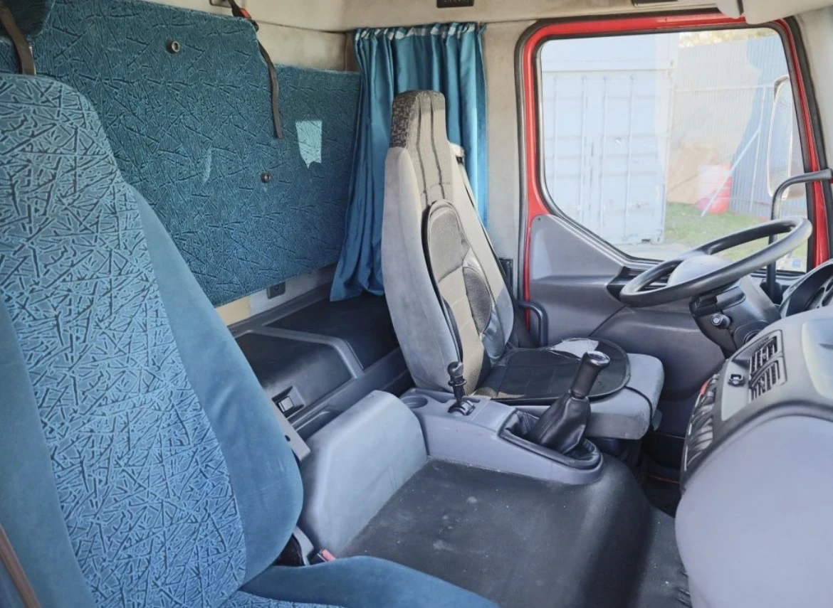 Daf Lf 45.220 Спална Кабина - изображение 8