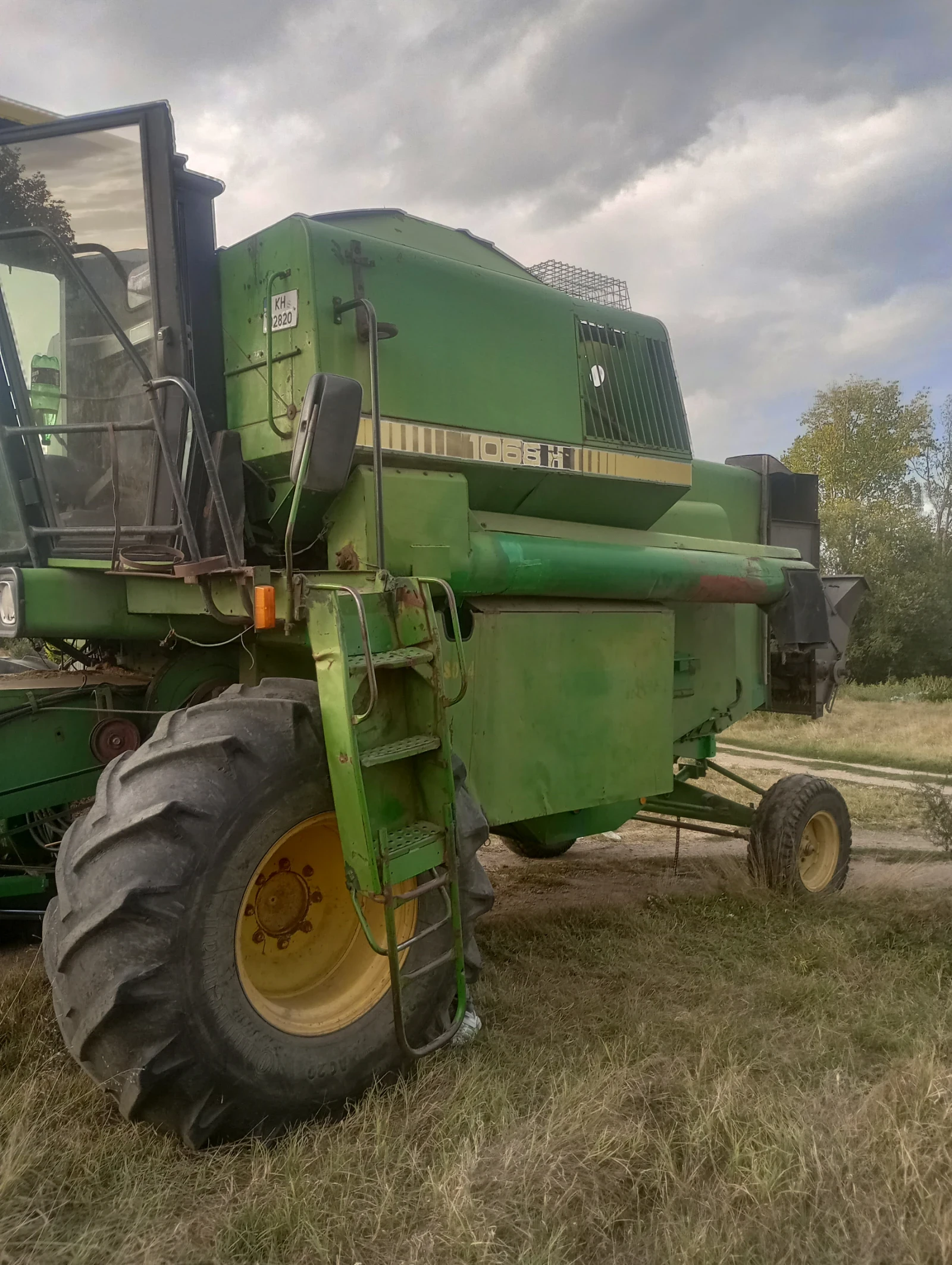 Комбайн John Deere 1068 - изображение 4