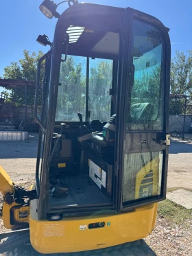 Багер Komatsu PC16R, снимка 4