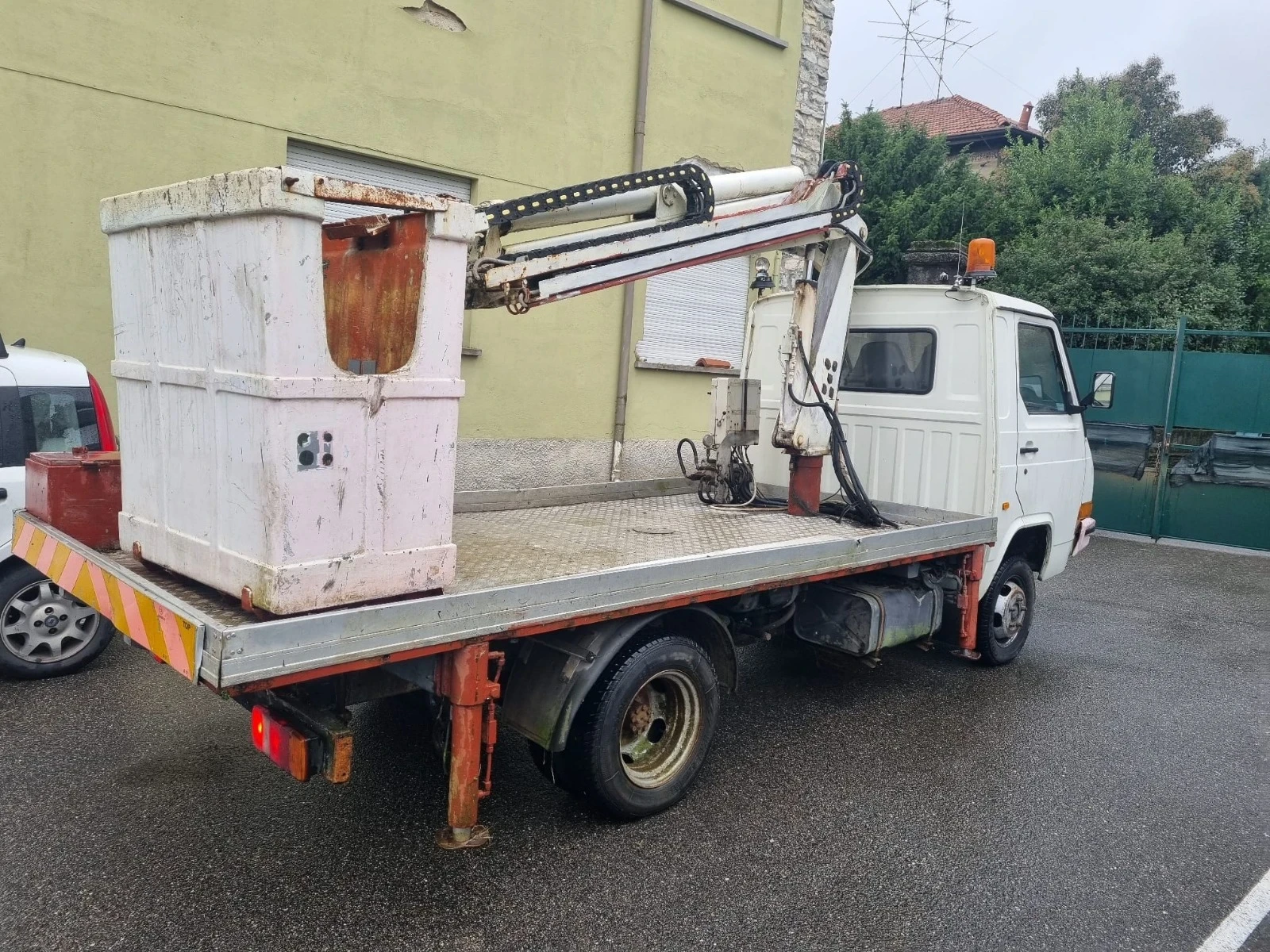 ��������� NISAH TRADE  | Mobile.bg � ����������� 12