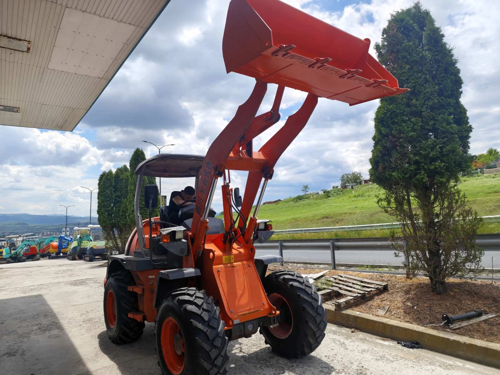 Мини челни товарачи Kubota ZW80 -НОВ ВНОС
