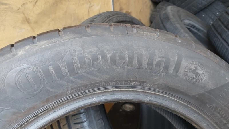 Гуми Летни 215/60R17, снимка 5 - Гуми и джанти - 29255010