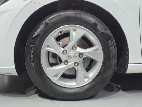 Hyundai Elantra 1.6 Modern, снимка 5