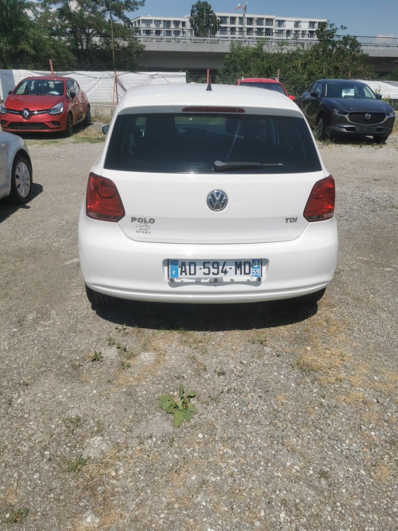 VW Polo 1.6TDI, снимка 4 - Автомобили и джипове - 46276895