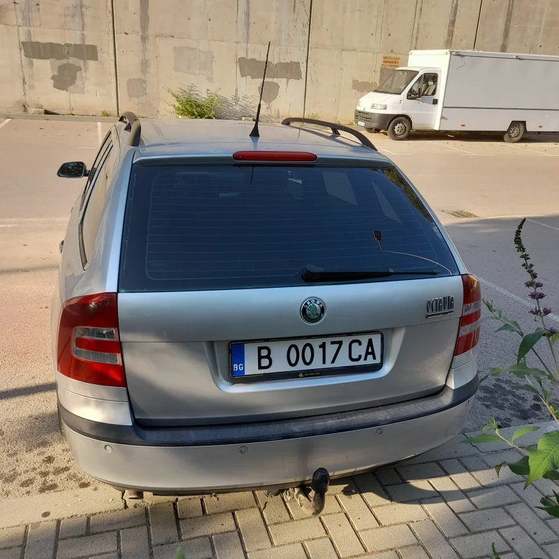 Skoda Octavia Бензин -газ, снимка 5 - Автомобили и джипове - 47240522