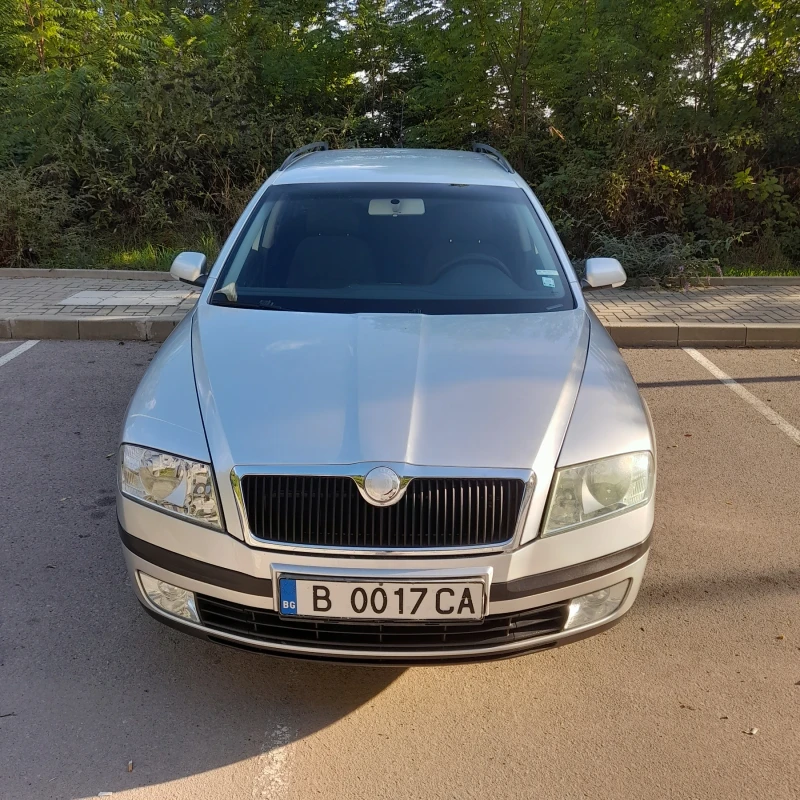 Skoda Octavia Бензин -газ, снимка 1 - Автомобили и джипове - 47240522