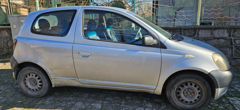 Toyota Yaris, снимка 1 - Автомобили и джипове - 48557293