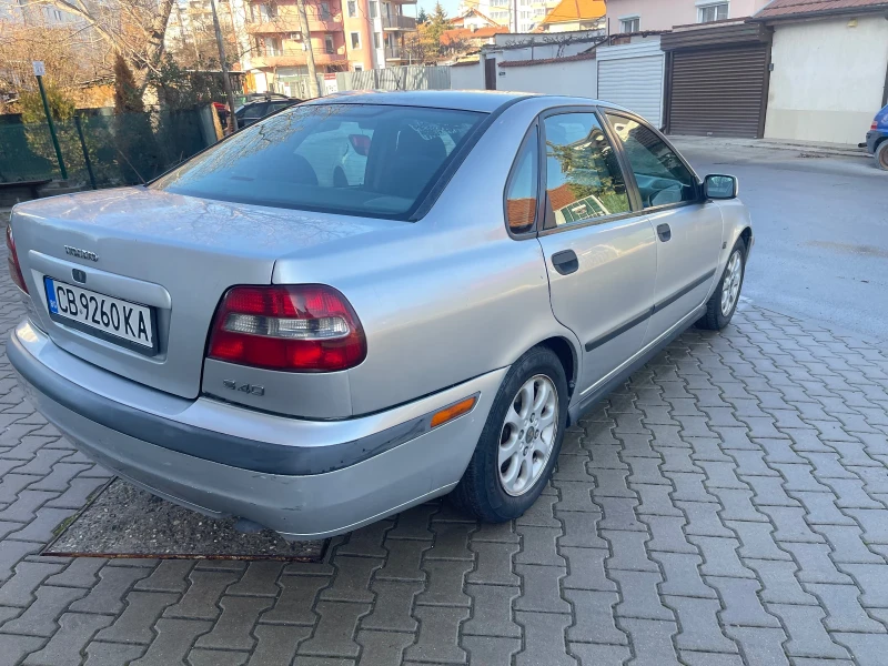 Volvo S40 1.9D, снимка 4 - Автомобили и джипове - 48612826