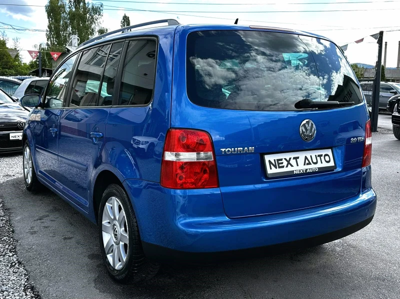 VW Touran 2.0D 140HP DSG NAVI, снимка 7 - Автомобили и джипове - 50326421
