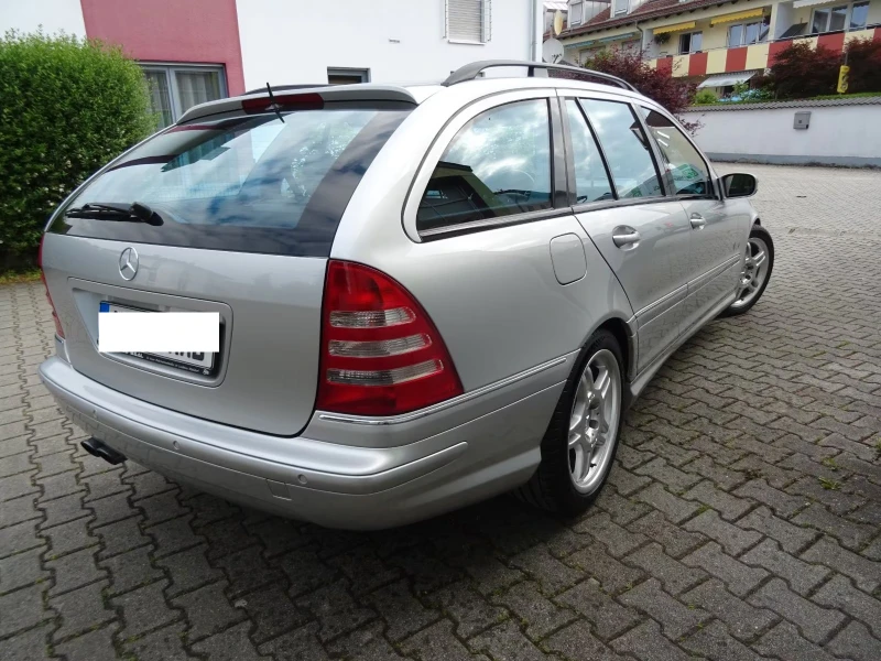 Mercedes-Benz C 32 AMG, снимка 3 - Автомобили и джипове - 51652029
