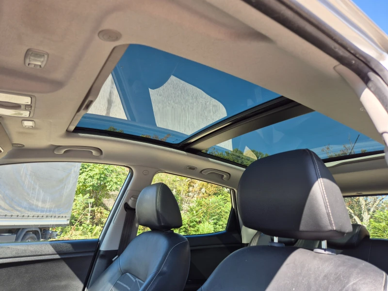 Kia Venga 1.4i-Италия, снимка 8 - Автомобили и джипове - 51786391