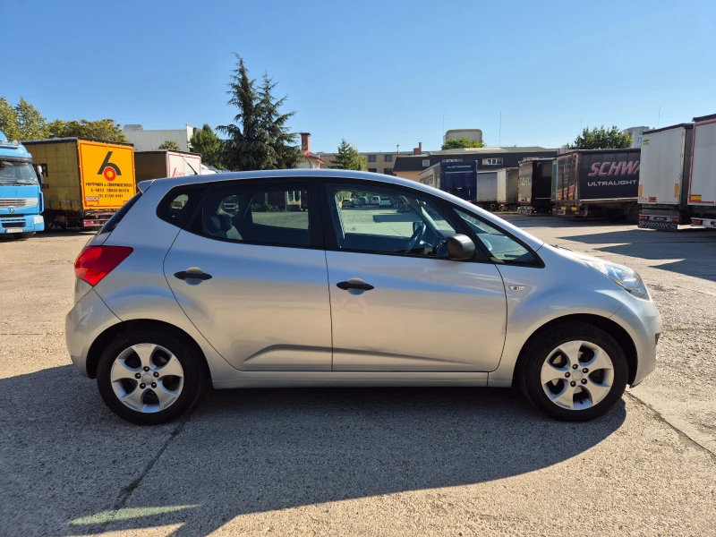 Kia Venga 1.4i-Италия, снимка 4 - Автомобили и джипове - 51786391