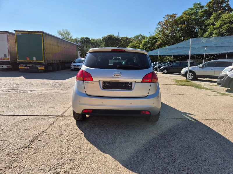 Kia Venga 1.4i-Италия, снимка 3 - Автомобили и джипове - 51786391