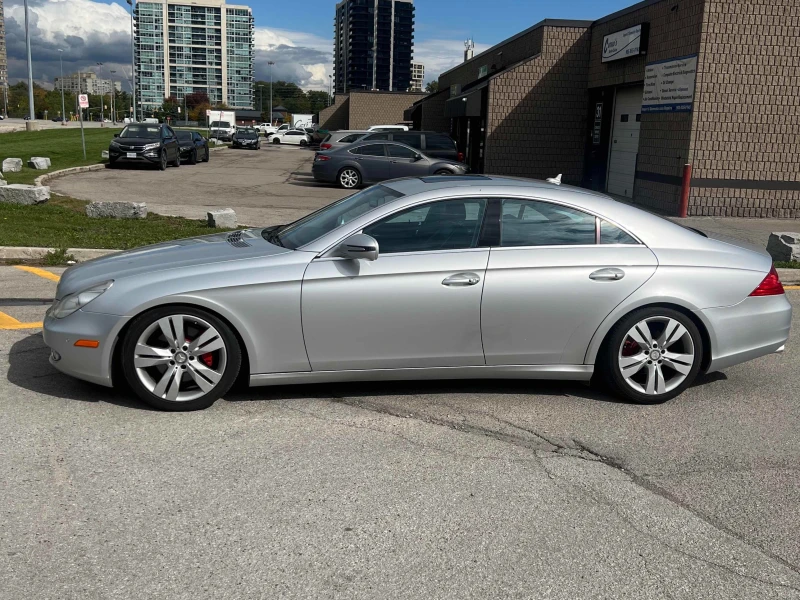 Mercedes-Benz CLS 550 * * CARFAX * * АВТО КРЕДИТ * * , снимка 4 - Автомобили и джипове - 52347414