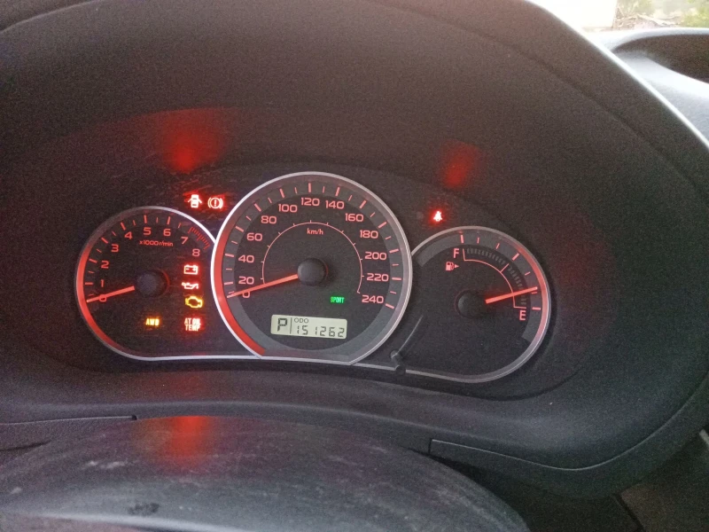 Subaru Impreza 1.5 газ/бензин, снимка 11 - Автомобили и джипове - 52838300
