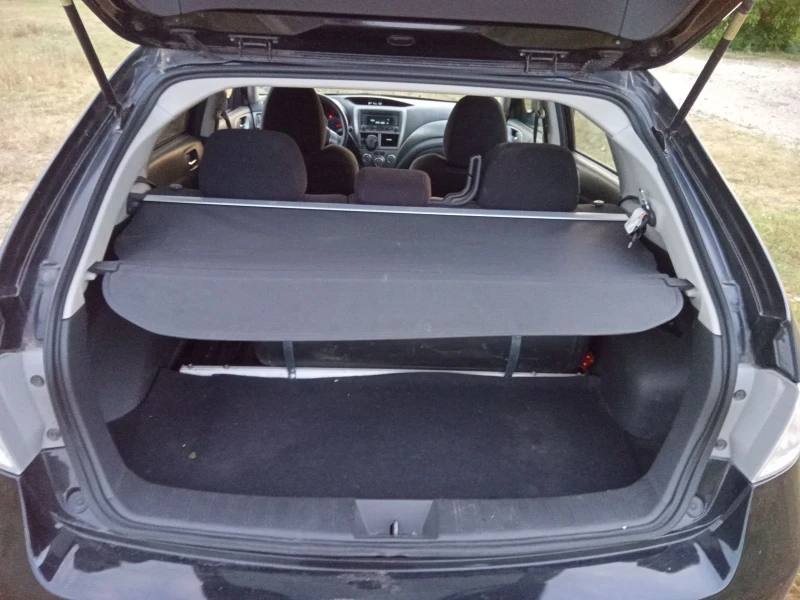 Subaru Impreza 1.5 газ/бензин, снимка 6 - Автомобили и джипове - 52838300