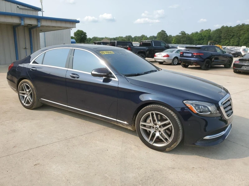 Mercedes-Benz S 560