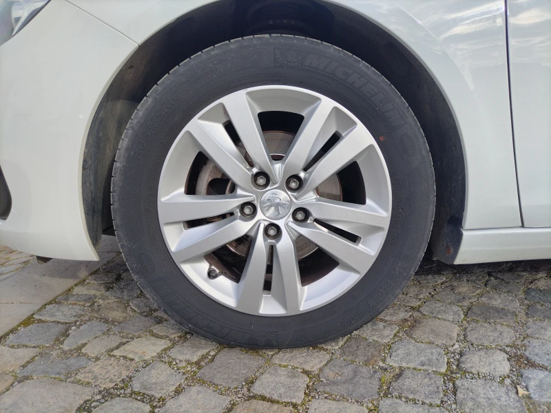 Peugeot 308 SW/1.5HDI/102к.с/, снимка 5 - Автомобили и джипове - 53165676