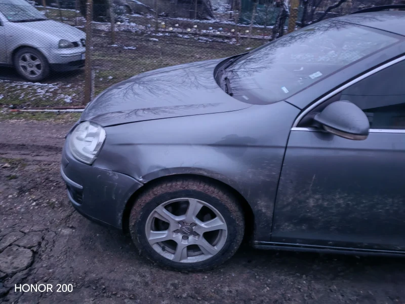 VW Golf 1.9tdi, снимка 6 - Автомобили и джипове - 53433195