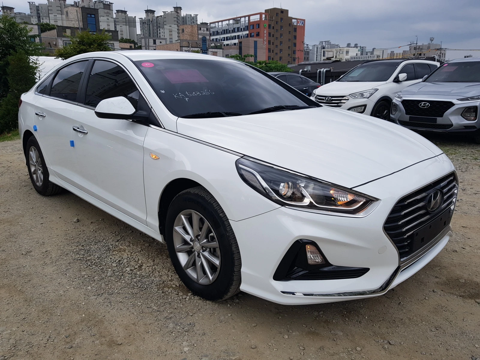 Hyundai Sonata Собствен лизинг гаранция от 6м до 2 г. Реални км - [1] 