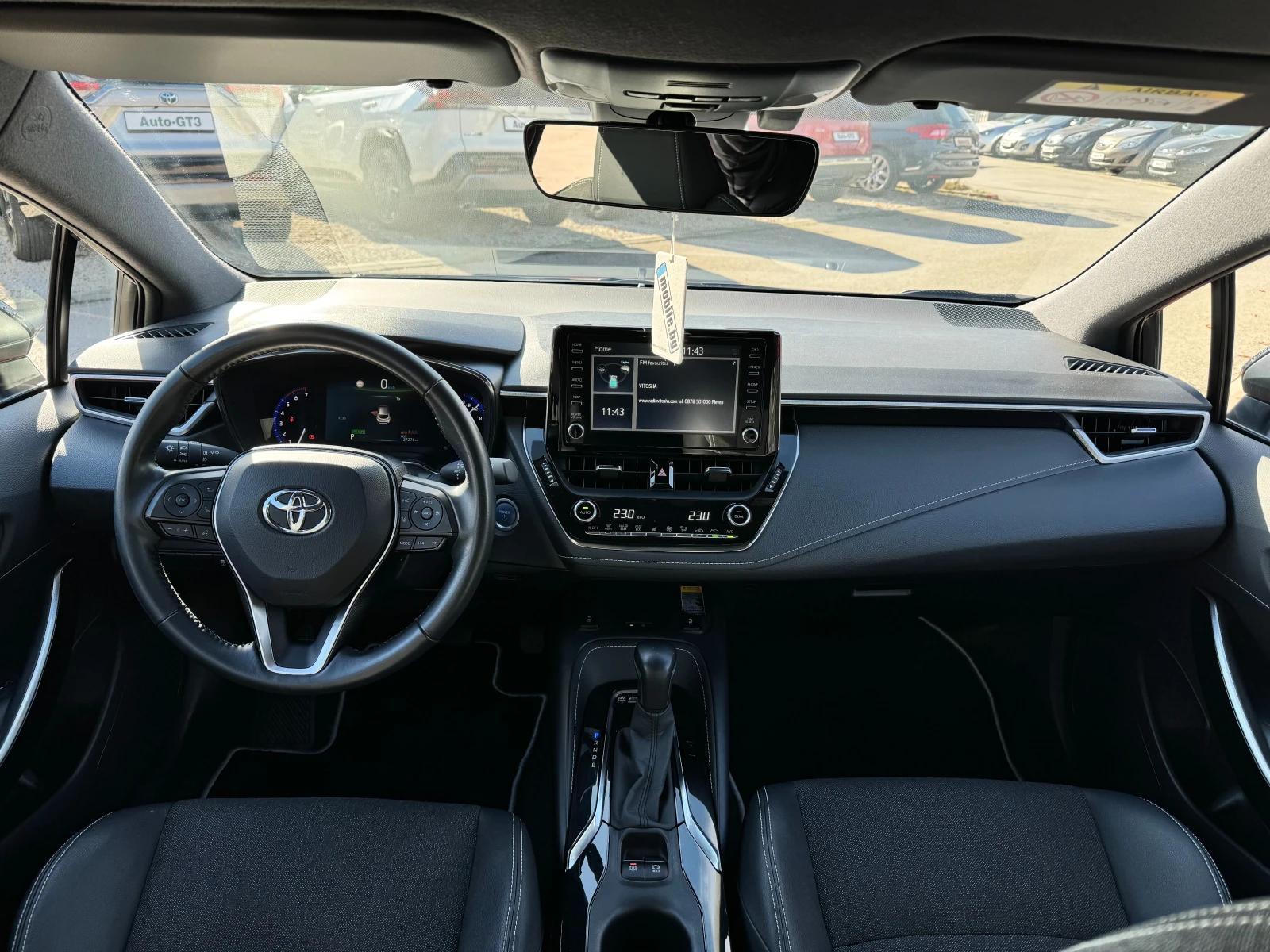 Toyota Corolla 1.8h 27000км.122к.с.Гаранция - изображение 10