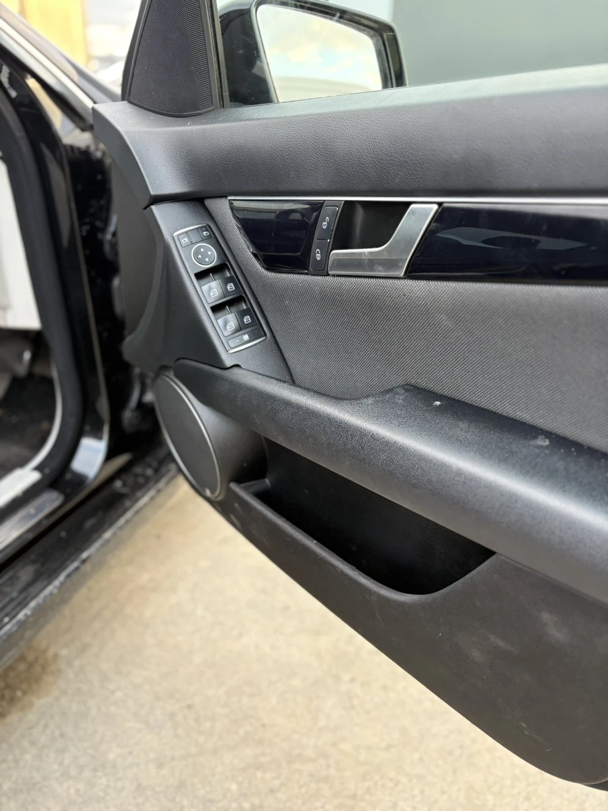 Mercedes-Benz E 350   | Mobile.bg   11