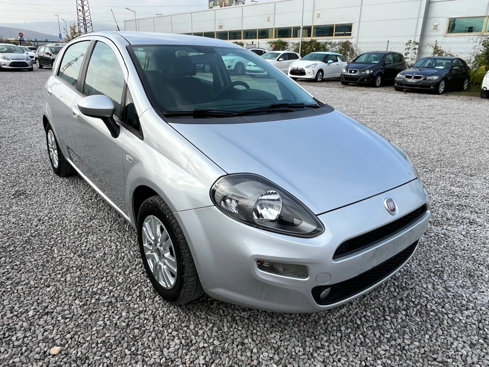 Fiat Punto EVO 1.3D-75k.c. - изображение 7