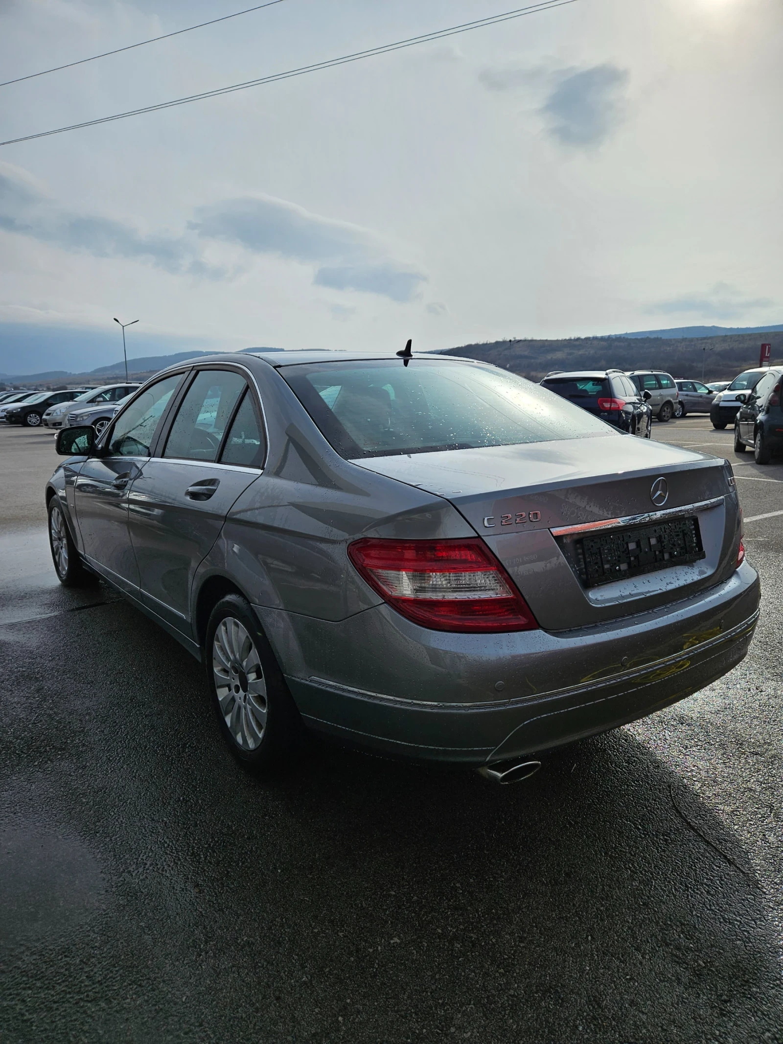Mercedes-Benz C 220 Автоматик, 170к.с - изображение 4