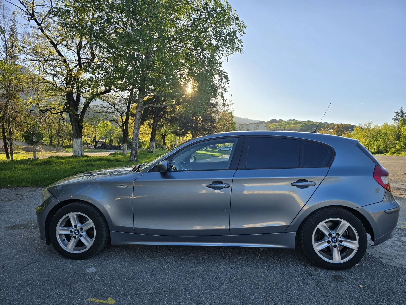 BMW 120  - изображение 2