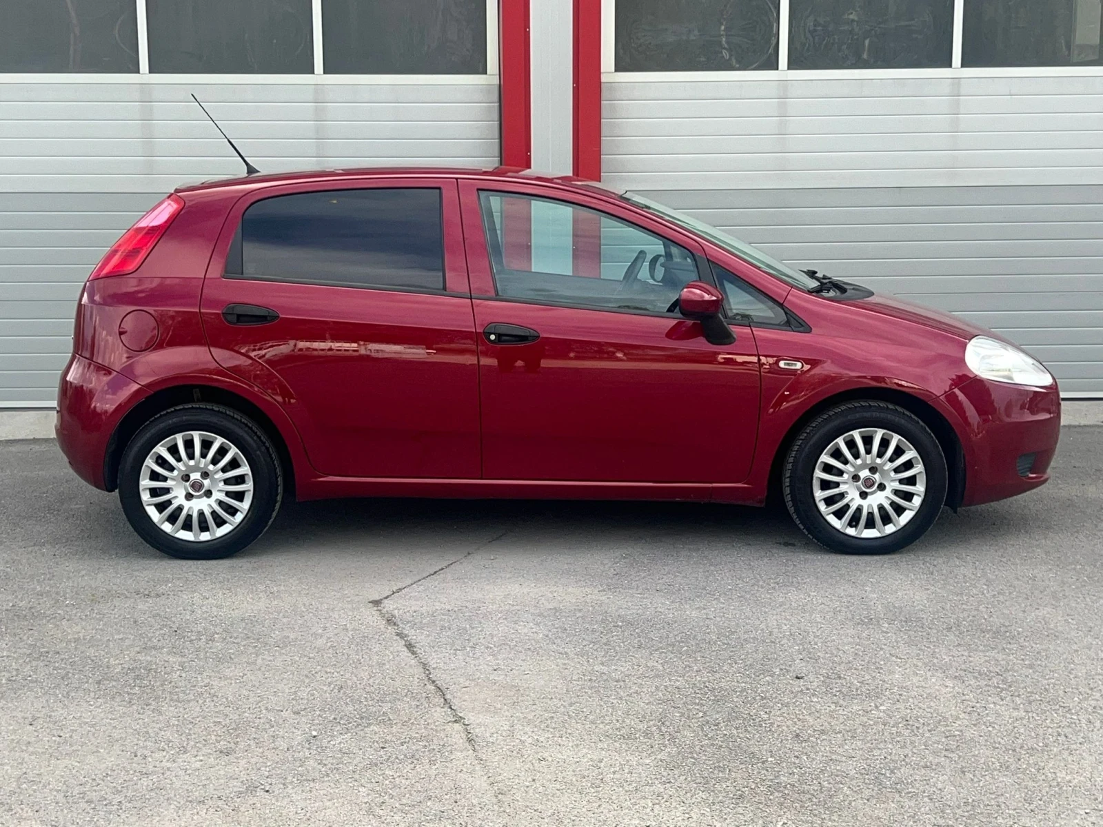 Fiat Punto 1.4I KLIMATIK 118 000КМ!!! ЛИЗИНГ!!! - изображение 7