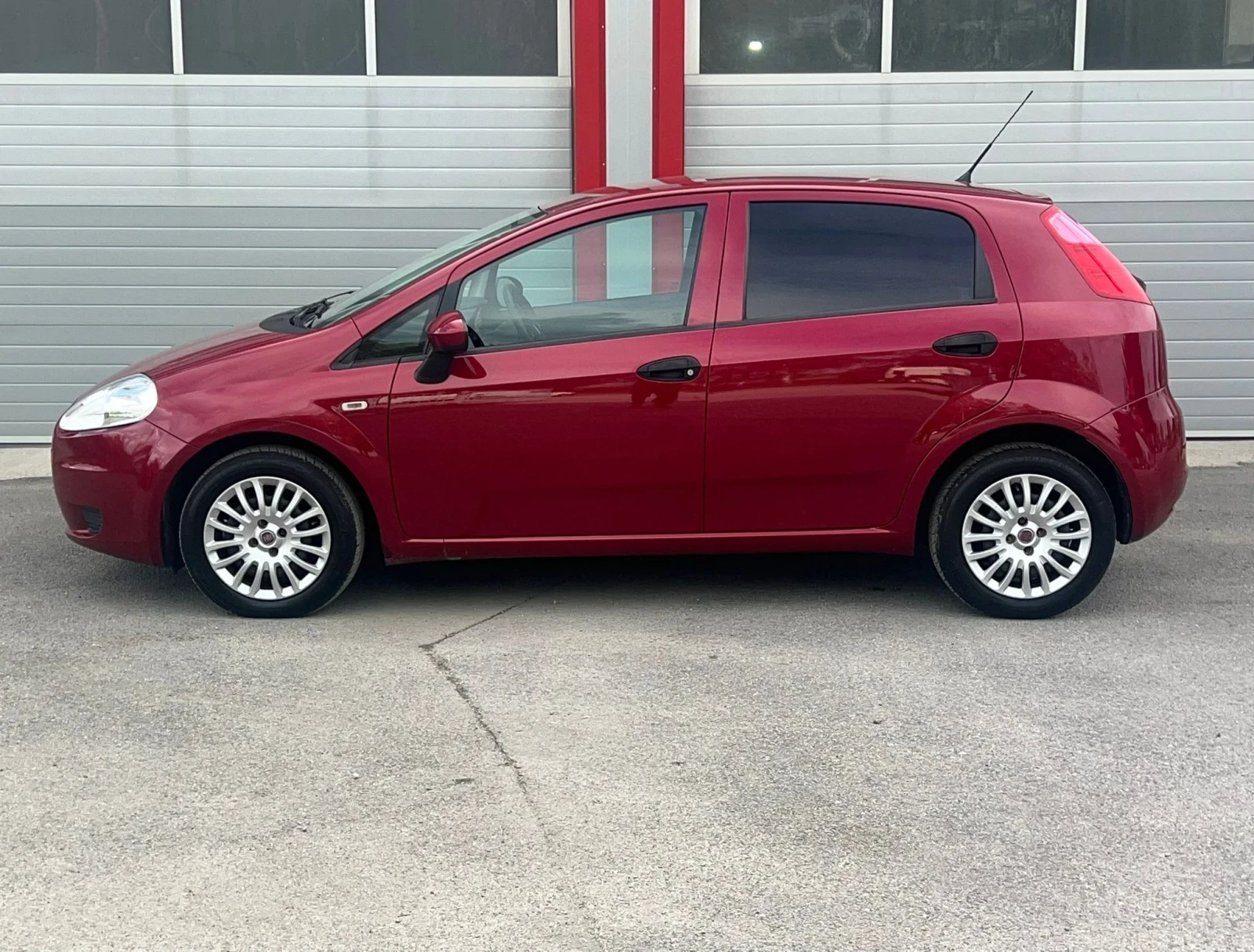 Fiat Punto 1.4I KLIMATIK 118 000КМ!!! ЛИЗИНГ!!! - изображение 6
