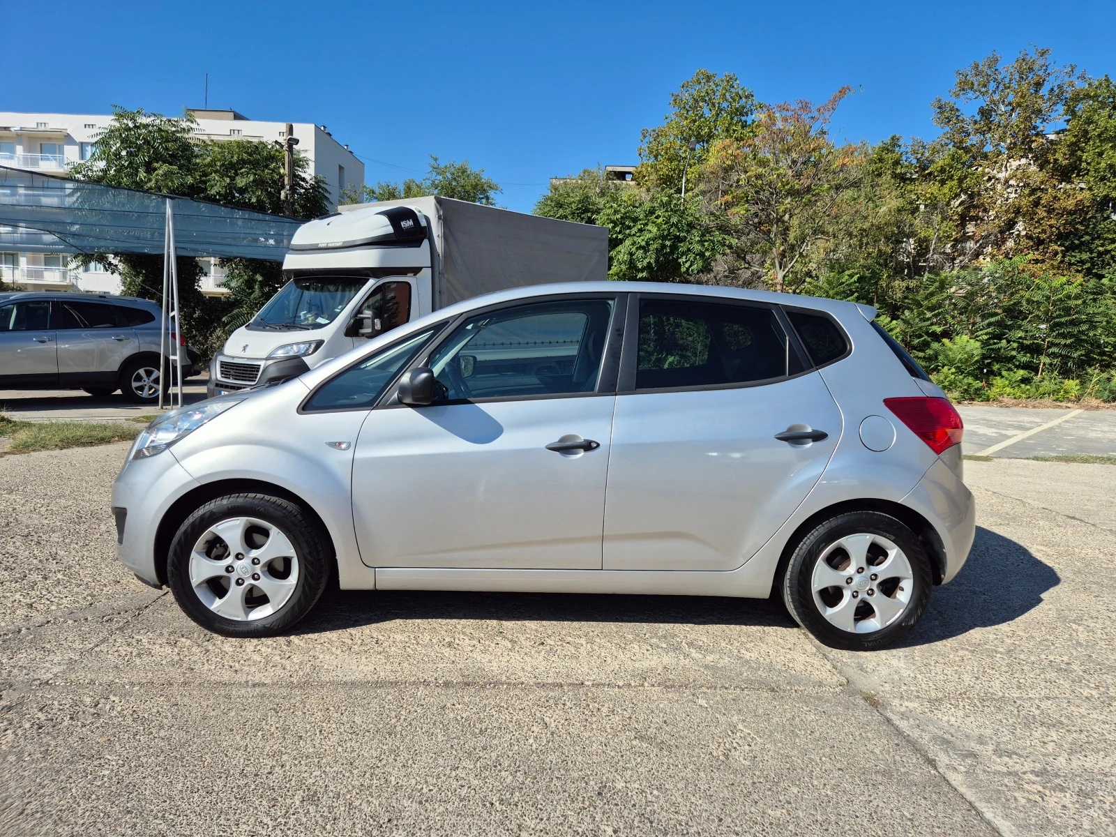 Kia Venga 1.4i-Италия - изображение 2