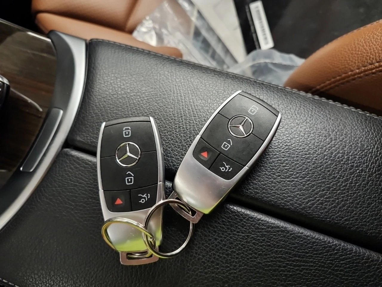 Mercedes-Benz C 300 *  *    * CARFAX *  | Mobile.bg   12