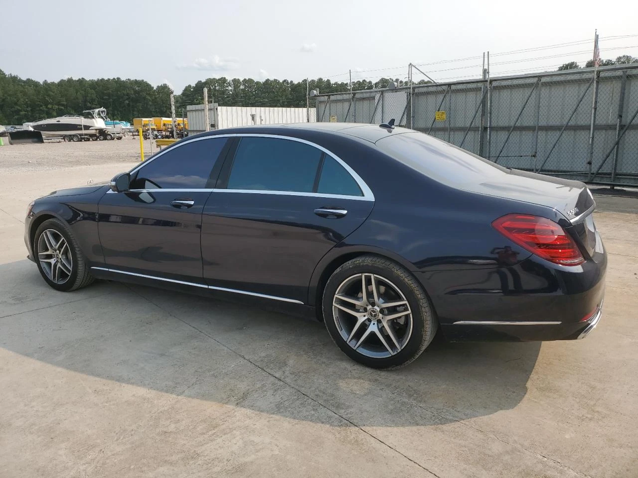 Mercedes-Benz S 560  - изображение 4