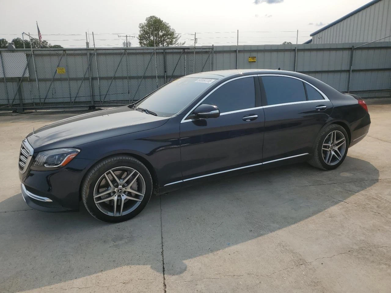 Mercedes-Benz S 560  - изображение 3