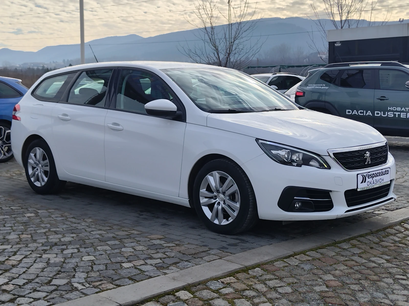 Peugeot 308 SW/1.5HDI/102к.с/ - изображение 3
