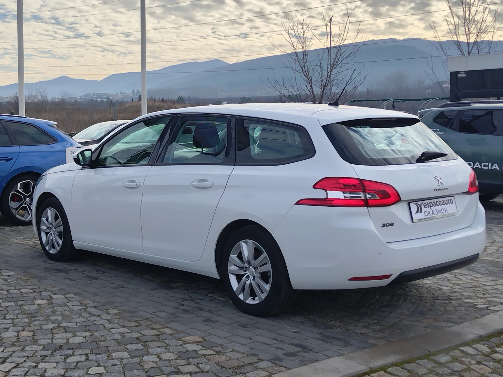 Peugeot 308 SW/1.5HDI/102к.с/ - изображение 8