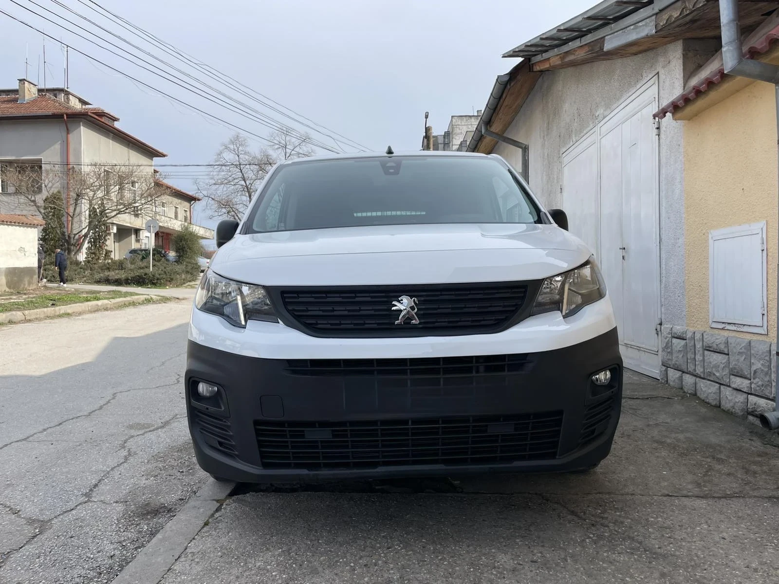 Peugeot Partner 1.5HDI, снимка 3 - Автомобили и джипове - 53728196
