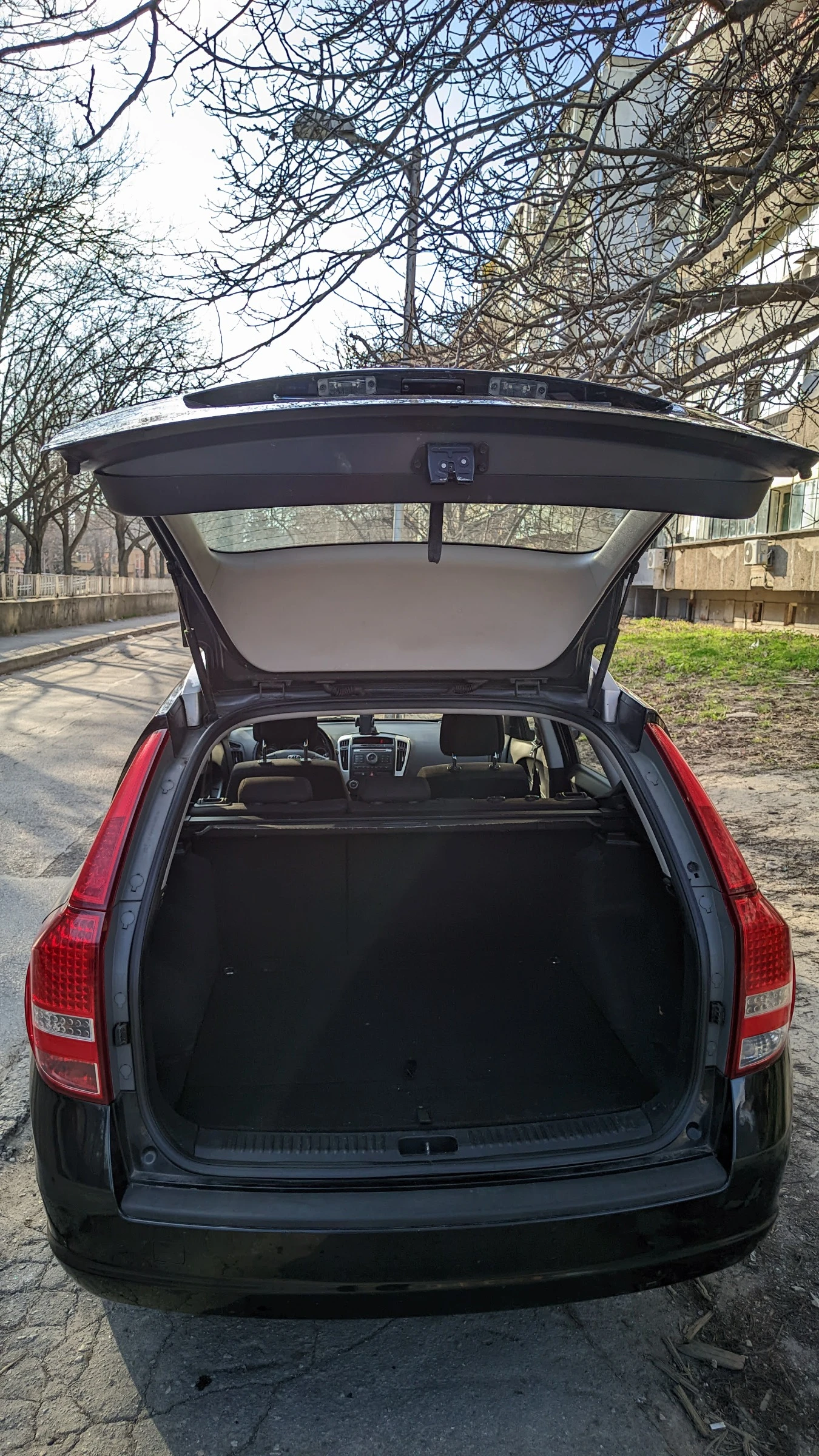 Kia Ceed, снимка 6 - Автомобили и джипове - 53848793