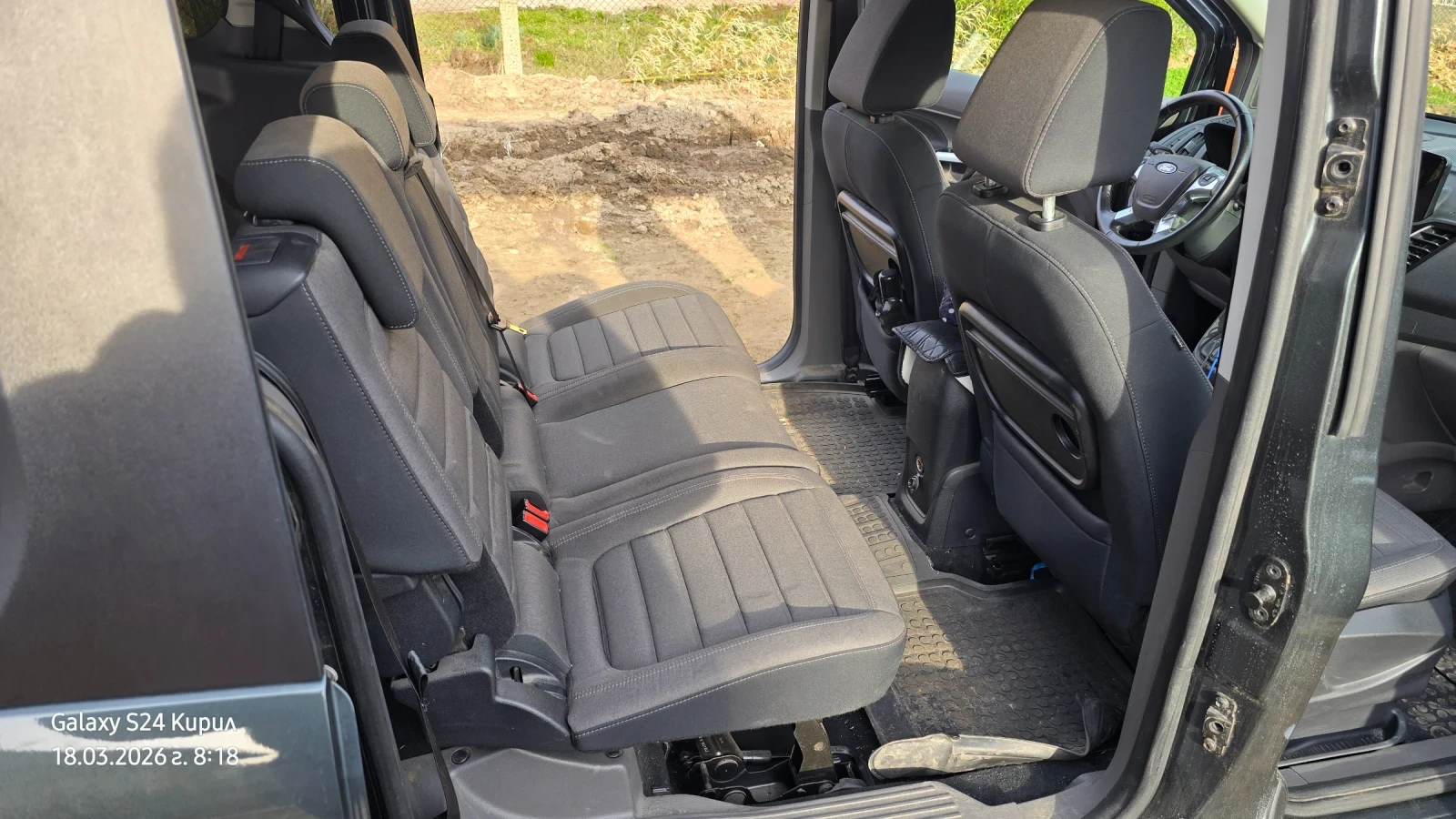 Ford Tourneo Connect Дълга база, снимка 14 - Автомобили и джипове - 53916901