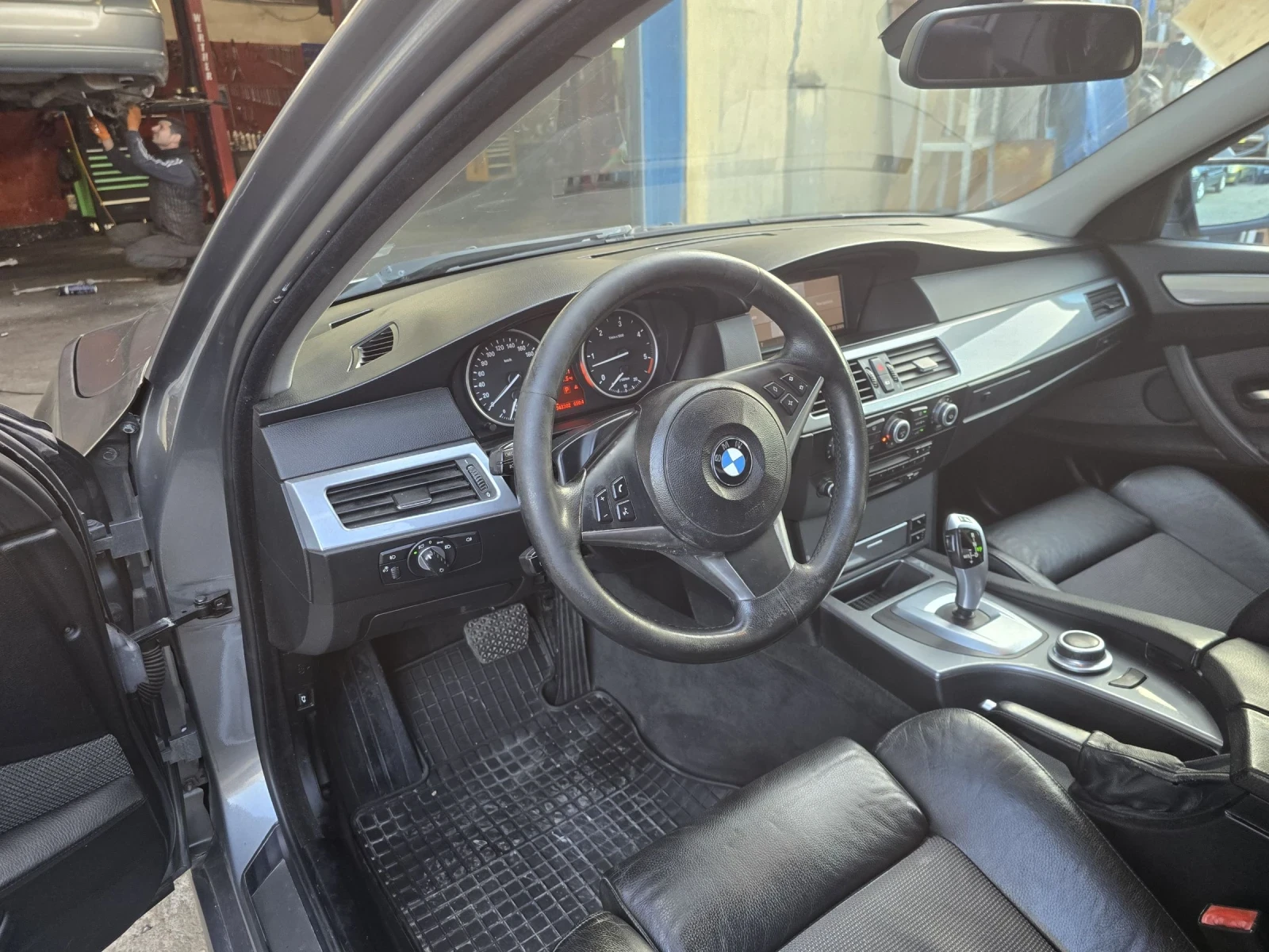 BMW 525 BMW 525 xDrive 3.0D | РЕЦИКЛИРАНА КУТИЯ | ОБСЛУЖЕН, снимка 13 - Автомобили и джипове - 54041064