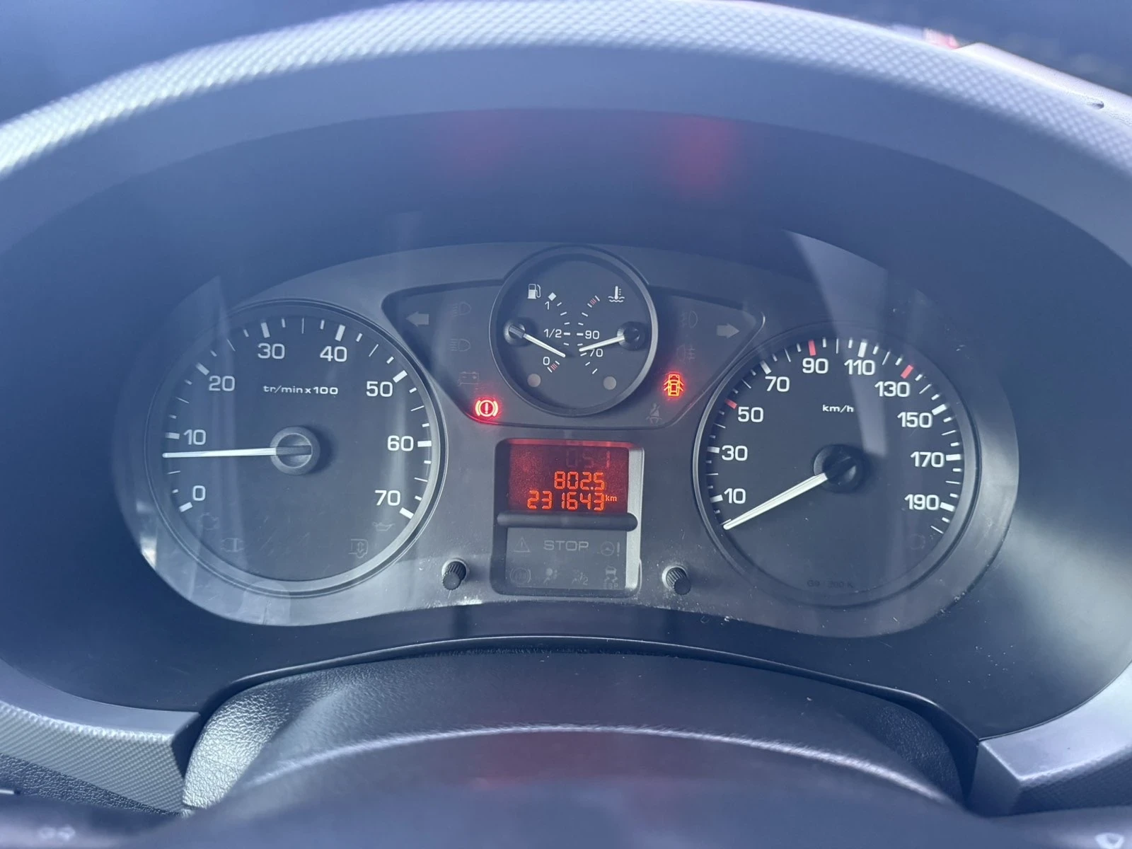 Peugeot Partner 1.6 HDI 90 �� | Mobile.bg � ����������� 7