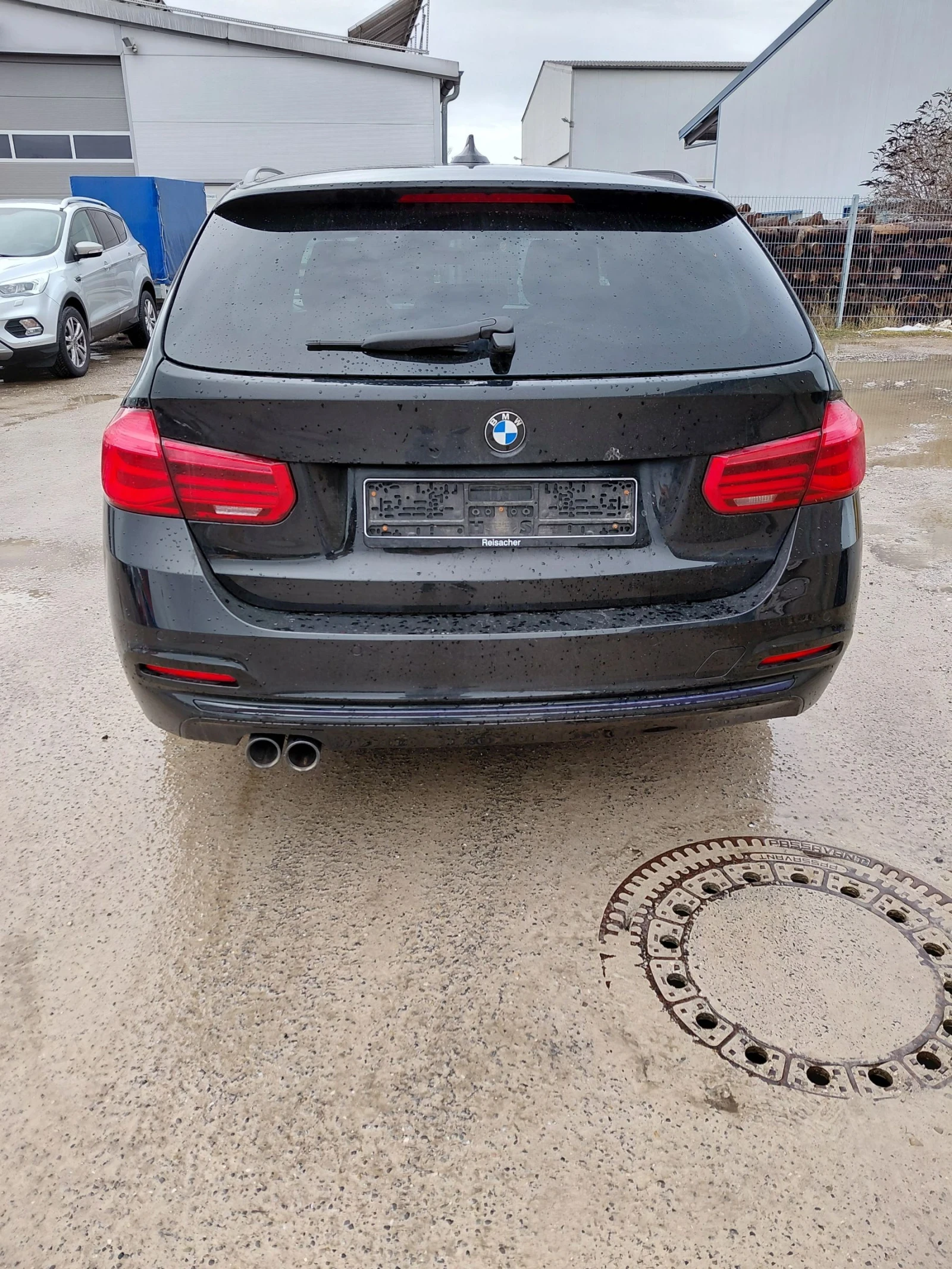 BMW 320 Sport, снимка 4 - Автомобили и джипове - 54552747